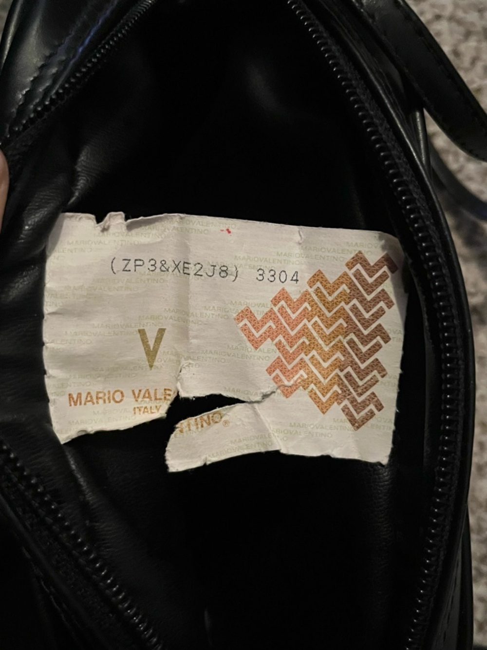 Vintage Mario Valentino Black Leather Crossbody Bag - Picture 3 of 4